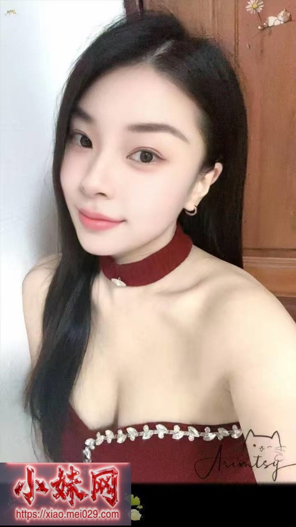 Guo Guo 果果 (8888) 小妹网